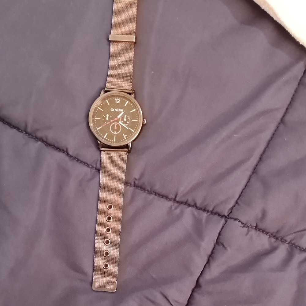 "Make Offer" Geneva Classic Brown Strap Watch